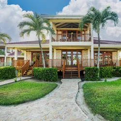 Belize Barrier Reef - Hopkins