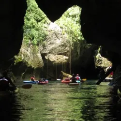 Cave Tubing Adventures - Hopkins