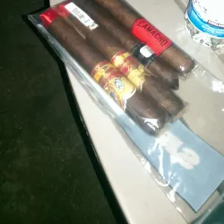 Devil's Hole Aquarium - Smiths