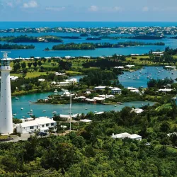 Gibb's Hill Lighthouse - Warwick