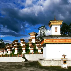Chorten at Dochu La Pass (near Punakha) - Punakha