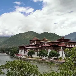 Wangdue Phodrang Dzong (near Punakha) - Punakha