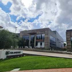 Viñedos de Tarija (Tarija Vineyards) - Tarija