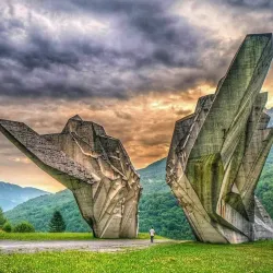 Monument to the Fallen Soldiers - Gradiska