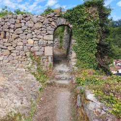 Maglaj Fortress (Stari Grad Maglaj) - Maglaj
