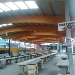 Local Market - Zavidovici