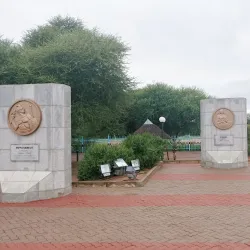 Three Chiefs' Statues - Kopong