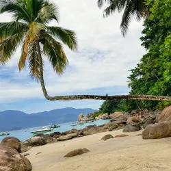 Praia do Aventureiro - Angra dos Reis
