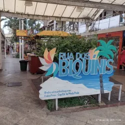 Rua dos Biquínis - Cabo Frio