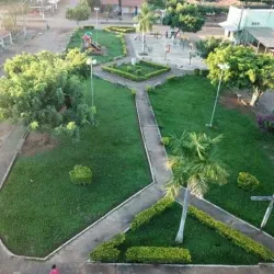 Praça Central de Divinópolis de Goiás - Divinopolis de Goias