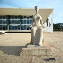 Praça dos Três Poderes - Fernandópolis