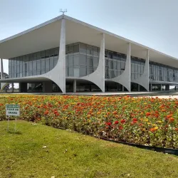 Praça dos Três Poderes - Fernandópolis