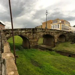 Ponte da Cadeia (Chain Bridge) - Mariana