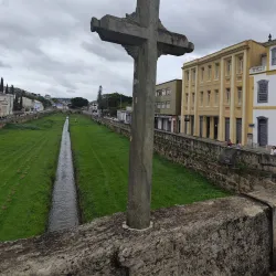 Ponte da Cadeia (Chain Bridge) - Mariana