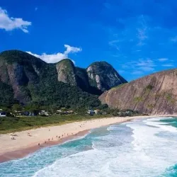 Praia de Itacoatiara - Niteroi