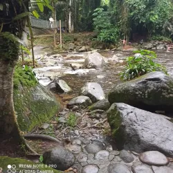 Cachoeira do Tobogã (Toboggan Waterfall) - Paraty