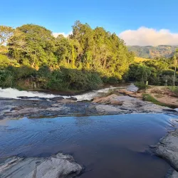 Cachoeira do Salto - Passos