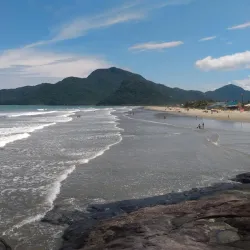 Praia do Guaraú Surf Spot - Peruibe