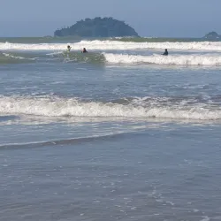 Praia do Guaraú Surf Spot - Peruibe