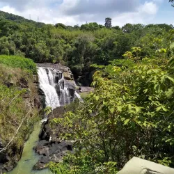 Cachoeira Véu das Noivas (Bridal Veil Waterfall) - Poços de Caldas