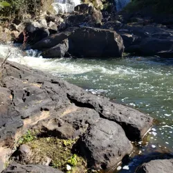 Cachoeira Véu das Noivas (Bridal Veil Waterfall) - Poços de Caldas