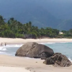 Canto do Moreira Beach - Sao Sebastiano