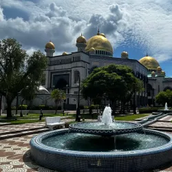 Jame' Asr Hassanil Bolkiah Mosque - Bandar Seri Begawan
