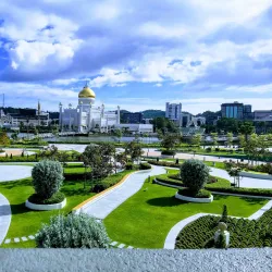 Taman Mahkota Jubli Emas - Bandar Seri Begawan