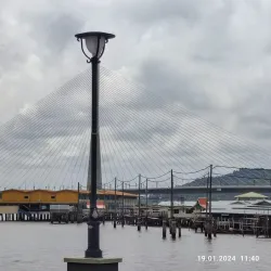 Bangar Waterfront - Bangar