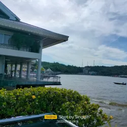 Bangar Waterfront - Bangar