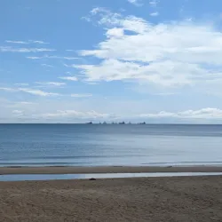 Tanjong Batu Beach - Muara