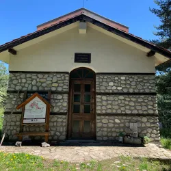 Banderitsa Waterfall - Bansko