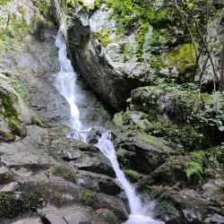 Banderitsa Waterfall - Bansko