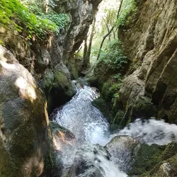 Banderitsa Waterfall - Bansko