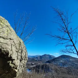 Markov Kamak (Mark's Stone) - Dupnica