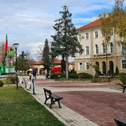 Elin Pelin Town Square - Elin Pelin