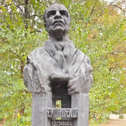 Historical Monuments in Elin Pelin - Elin Pelin