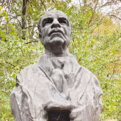 Historical Monuments in Elin Pelin - Elin Pelin