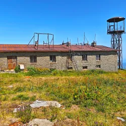 Vitosha Mountain (nearby) - Elin Pelin