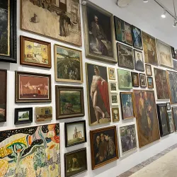 Kazanlak Art Gallery - Kazanlak