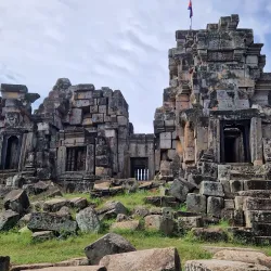 Wat Ek Phnom - Kampong Chhnang