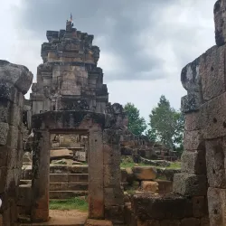 Wat Ek Phnom - Kampong Chhnang