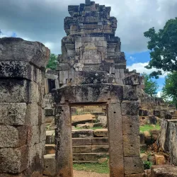 Wat Ek Phnom - Kampong Chhnang