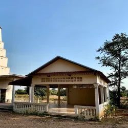 Wat Kampong Tralach Leu - Kampong Chhnang