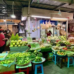 Central Market (Phsar Thmei) - Phnom Penh