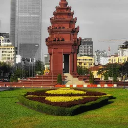 Independence Monument - Phnom Penh