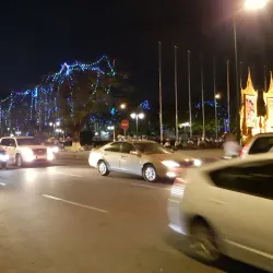 Independence Monument - Phnom Penh