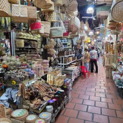 Russian Market (Phsar Toul Tom Poung) - Phnom Penh
