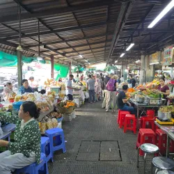 Russian Market (Phsar Toul Tom Poung) - Phnom Penh