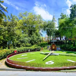 Wat Phnom - Phnom Penh